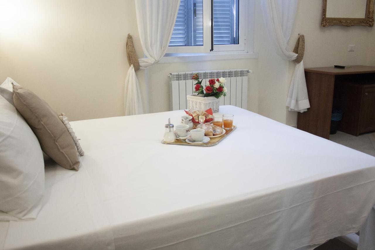 Suite Dal Conte Рим Екстериор снимка
