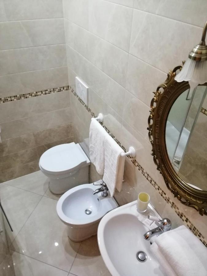 Suite Dal Conte Рим Екстериор снимка